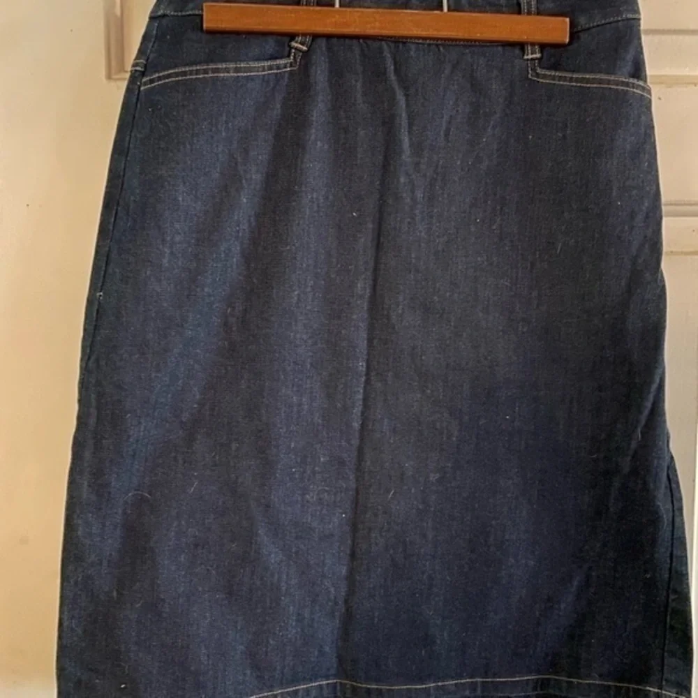 Vintage Ann Taylor Classic Dark Denim Stretch Mini Skirt Front Back Pockets EUC